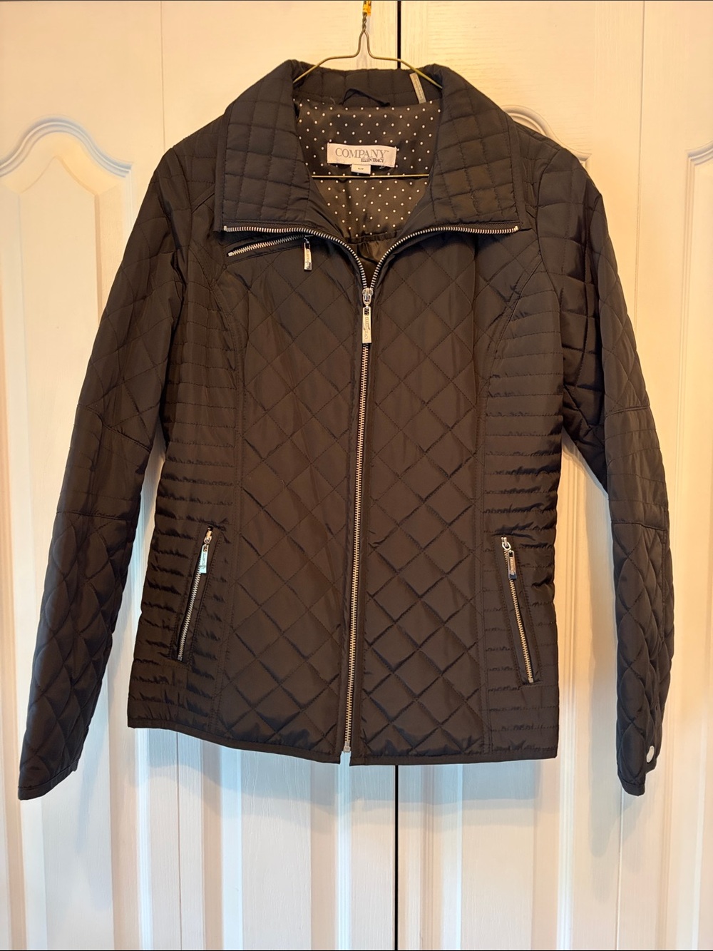Black Quilted Zip-Up Quilted Jacket by Company Ellen Tracy